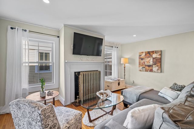 95 Water Street, Stonington, CT 06378