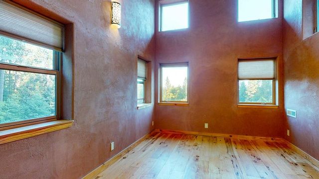 14843 youngs hill Rd, Camptonville, CA 95922