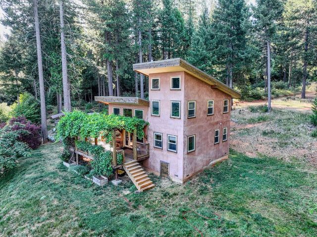 14843 youngs hill Rd, Camptonville, CA 95922