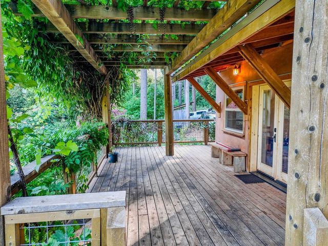 14843 youngs hill Rd, Camptonville, CA 95922