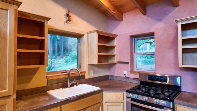 14843 youngs hill Rd, Camptonville, CA 95922