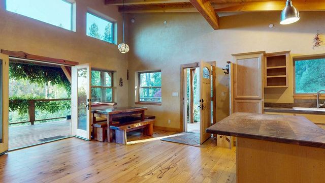 14843 youngs hill Rd, Camptonville, CA 95922