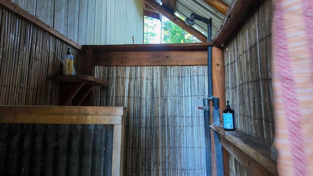 14843 youngs hill Rd, Camptonville, CA 95922