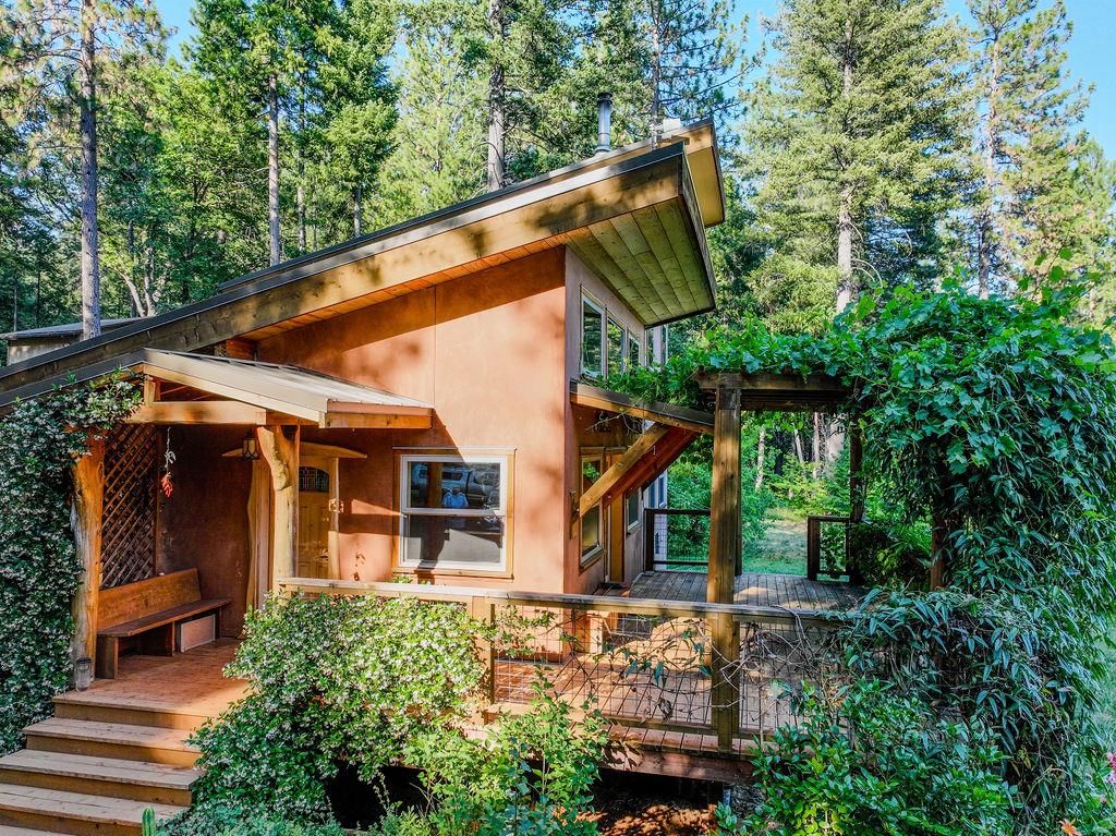 14843 youngs hill Rd, Camptonville, CA 95922