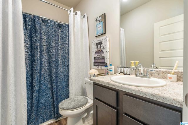 172 THE HEIGHTS DRIVE, Calera, AL 35040