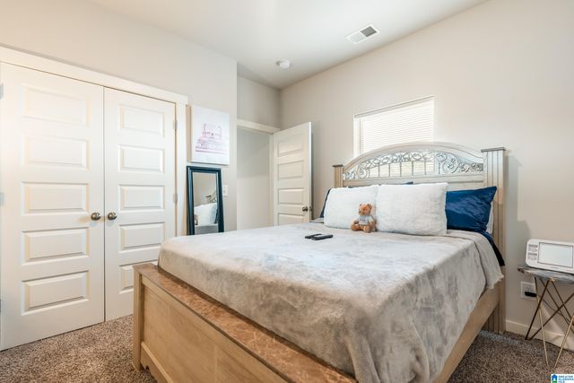 172 THE HEIGHTS DRIVE, Calera, AL 35040