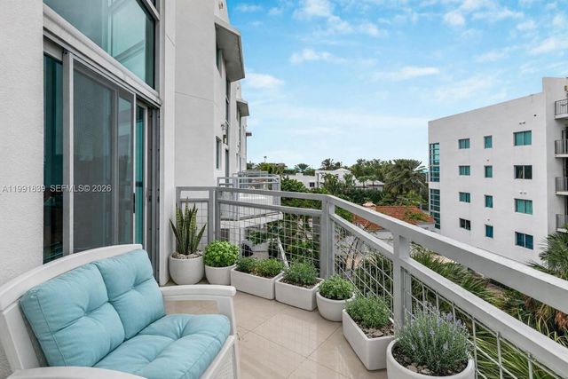 7728 Collins Ave 16, Miami Beach, FL 33141