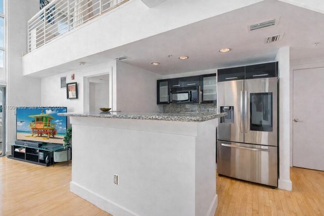 7728 Collins Ave 16, Miami Beach, FL 33141