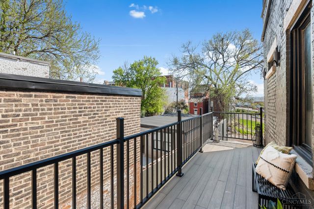 1119 Dayton Street, Cincinnati, OH 45214