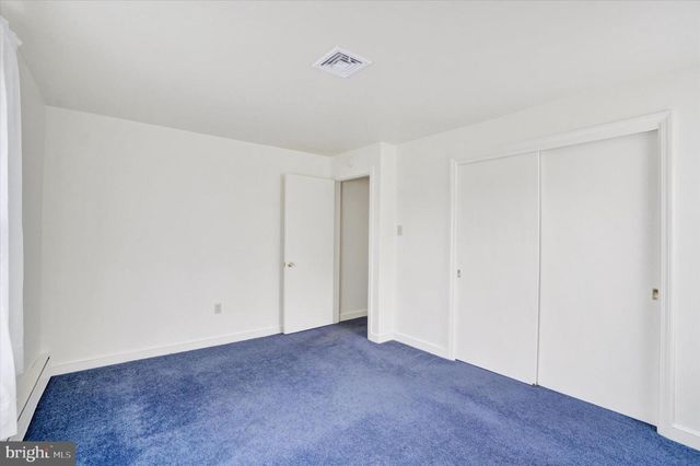 823 GLENDALE RD, York, PA 17403