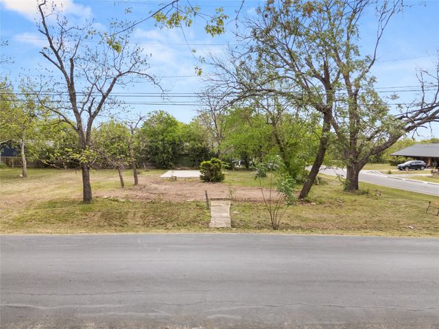 601 N Church ST, Georgetown, TX 78626