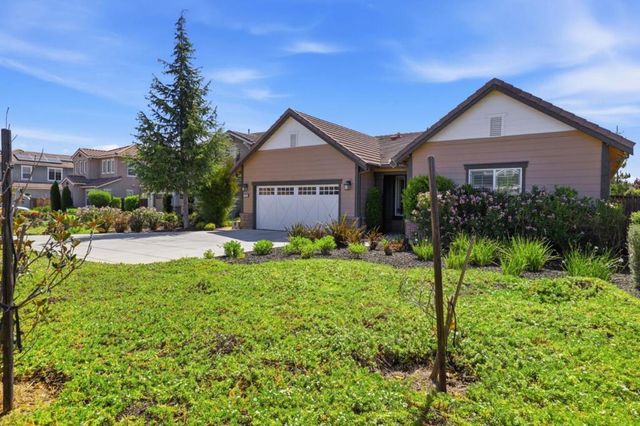 1330 Golden Eagle Drive, Morgan Hill, CA 95037