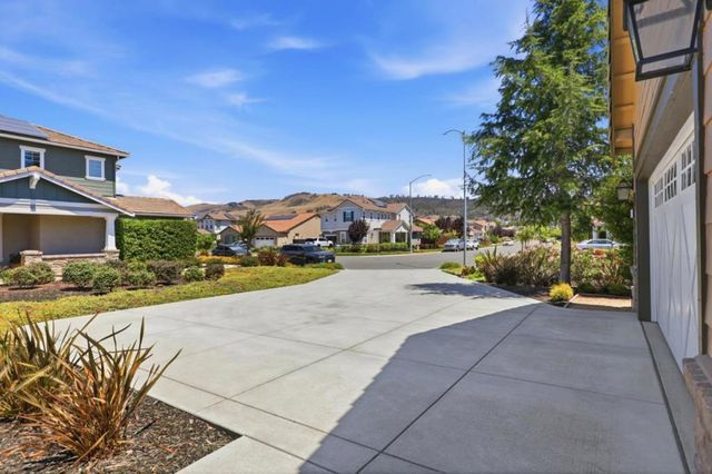 1330 Golden Eagle Drive, Morgan Hill, CA 95037