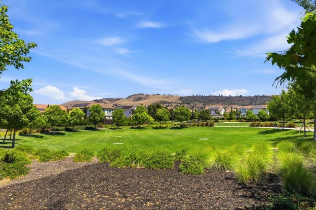 1330 Golden Eagle Drive, Morgan Hill, CA 95037