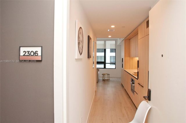 225 N Miami Ave 2306, Miami, FL 33128