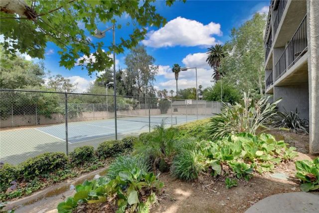 254 E Fern Avenue 107, Redlands, CA 92373