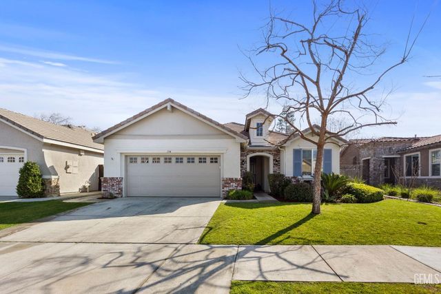 334 Hollyhill Drive, Bakersfield, CA 93312