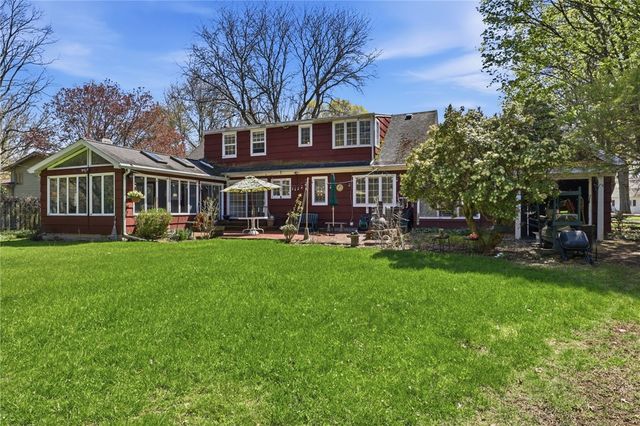 31 Cobbles Drive, Penfield, NY 14526