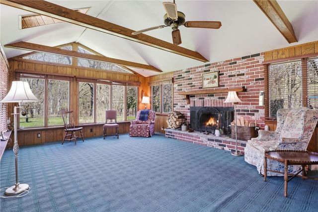 31 Cobbles Drive, Penfield, NY 14526