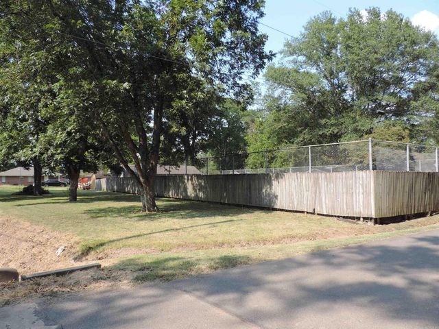 410 Adams Street, Dumas, AR 71639