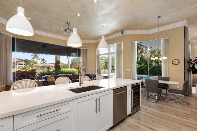 6001 NW 97th Drive, Parkland, FL 33076