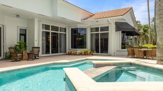 6001 NW 97th Drive, Parkland, FL 33076