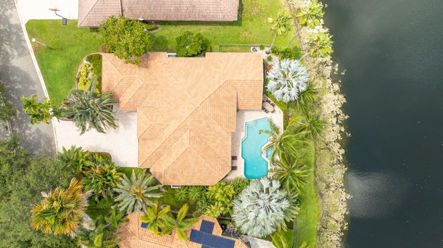 6001 NW 97th Drive, Parkland, FL 33076