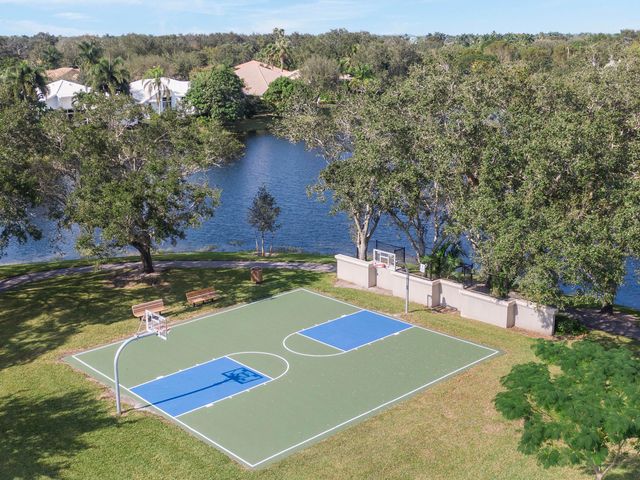 6001 NW 97th Drive, Parkland, FL 33076