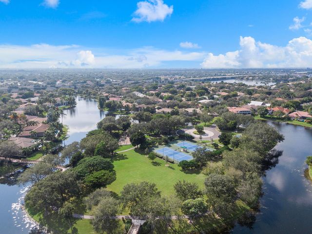 6001 NW 97th Drive, Parkland, FL 33076