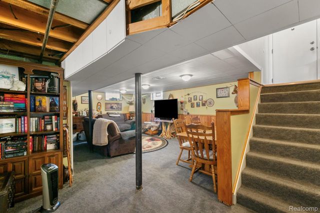 23021 California Street, St. Clair Shores, MI 48080