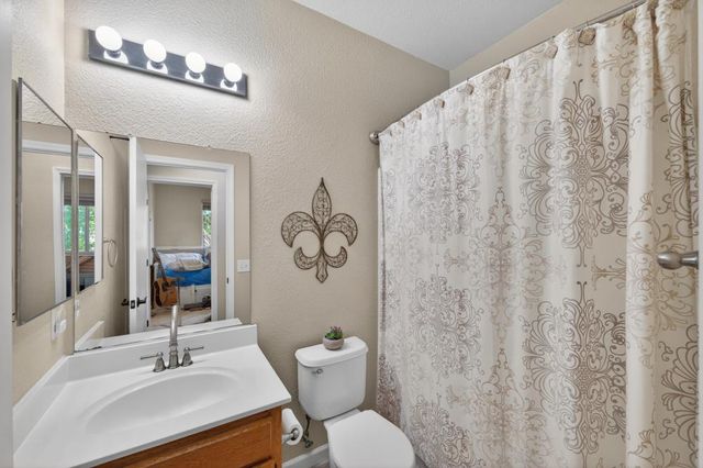 9244 Deddington Way, Sacramento, CA 95829