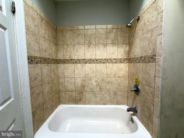 5215 EUCLID ST, Philadelphia, PA 19131