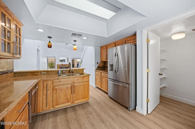 3160 N Brittlebush Lane, Tucson, AZ 85712
