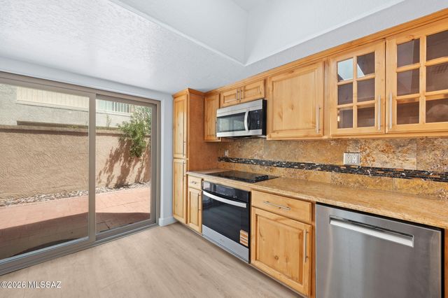 3160 N Brittlebush Lane, Tucson, AZ 85712