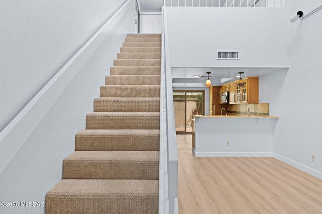 3160 N Brittlebush Lane, Tucson, AZ 85712