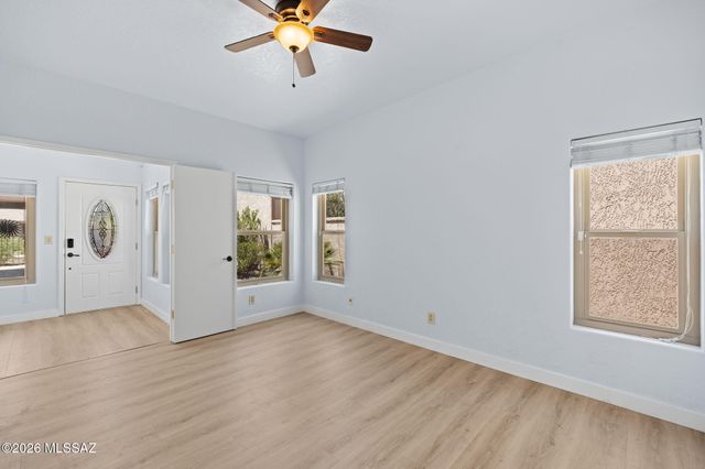 3160 N Brittlebush Lane, Tucson, AZ 85712