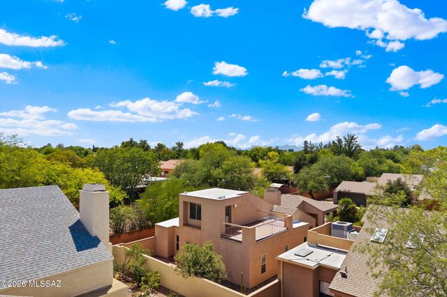 3160 N Brittlebush Lane, Tucson, AZ 85712