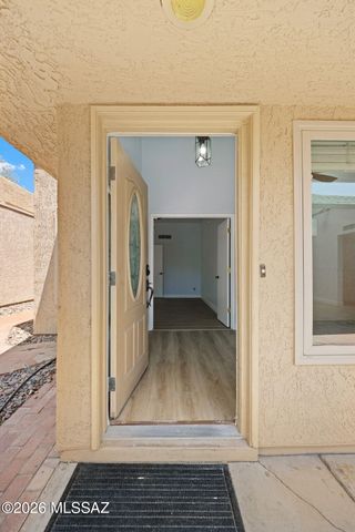 3160 N Brittlebush Lane, Tucson, AZ 85712