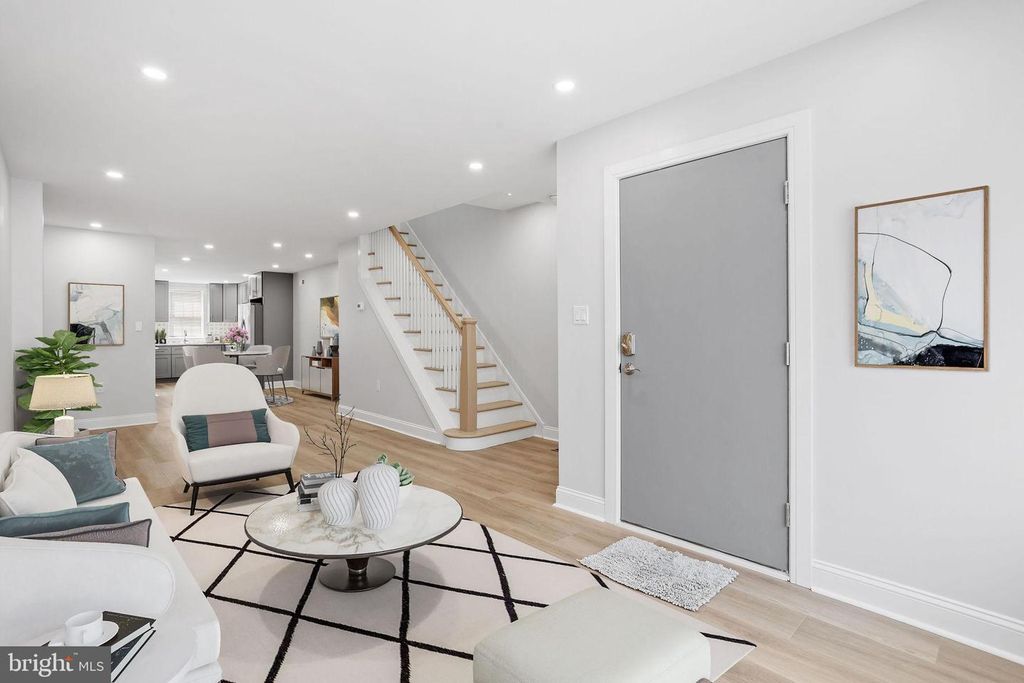 3944 DUNGAN ST, Philadelphia, PA 19124