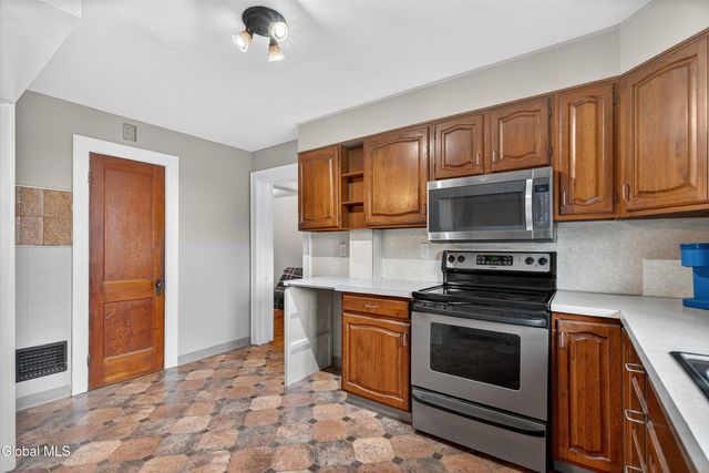 810 Sacandaga Road, Glenville, NY 12302