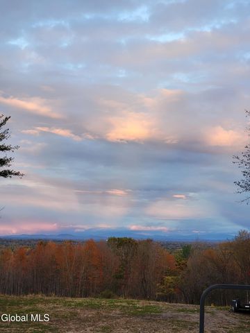 810 Sacandaga Road, Glenville, NY 12302