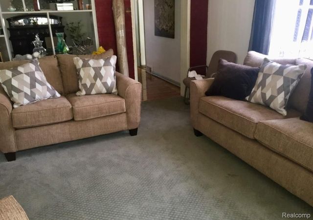 5920 W Outer Drive, Detroit, MI 48235