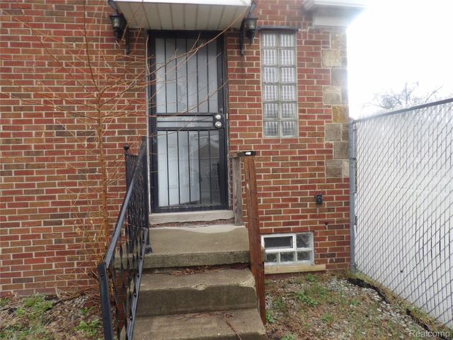 5920 W Outer Drive, Detroit, MI 48235