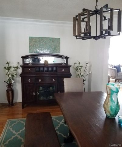 5920 W Outer Drive, Detroit, MI 48235