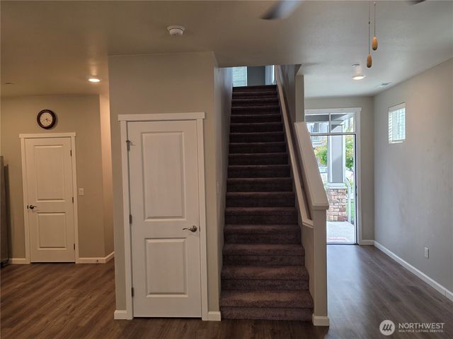 8702 E Gilman Avenue, Arlington, WA 98223