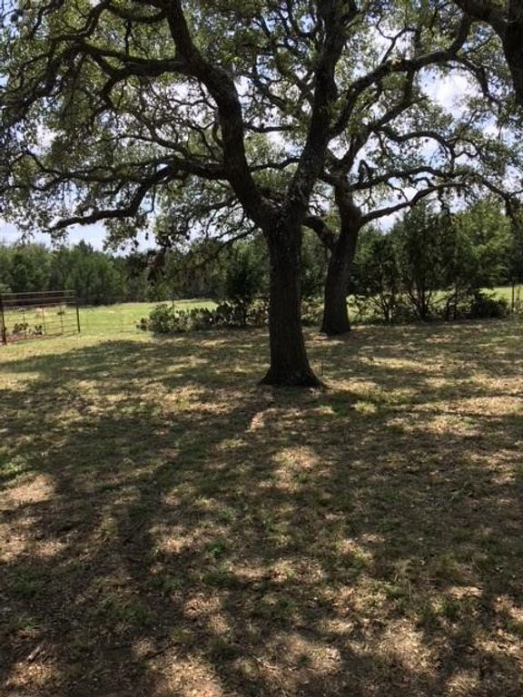 1685 Hwy 281 Highway, Johnson City, TX 78636