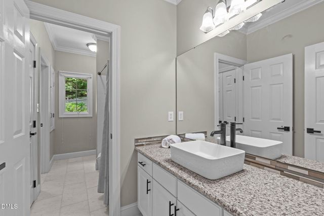 101 Phacelia Way, Cary, NC 27518