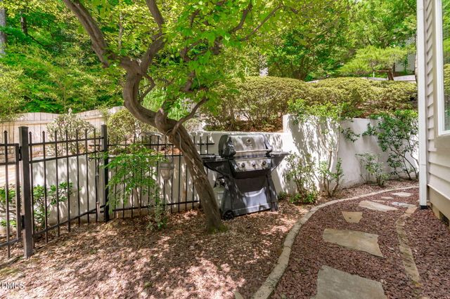 101 Phacelia Way, Cary, NC 27518