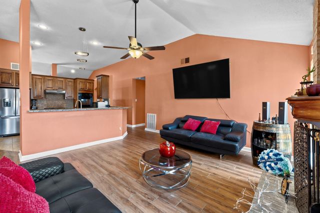 3635 Beckett Ridge Drive, Humble, TX 77396