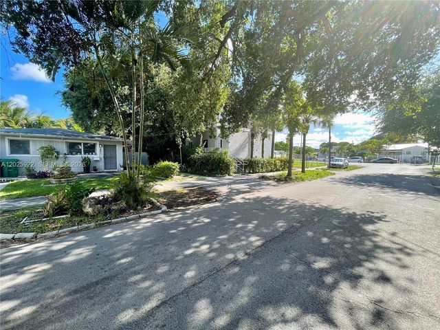 1874 NW 19th St, Miami, FL 33125